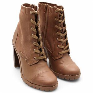 Bcbgeneration Womens Beige 1-1/2 Platform Padded Stretch Pilas Round Toe Boots